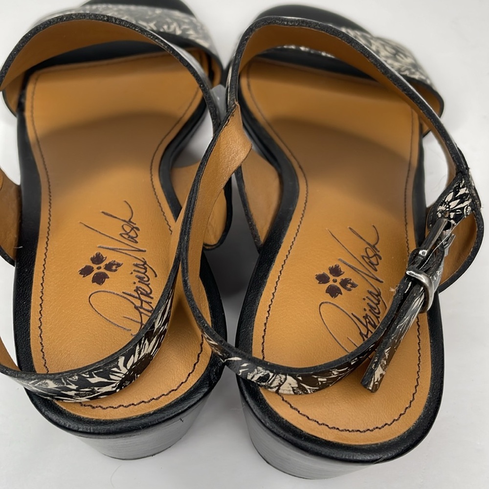 Patricia Nash Sandals Mirella Open Toe Slingback Sunflower BlkWhite Sandals - Picture 8 of 9